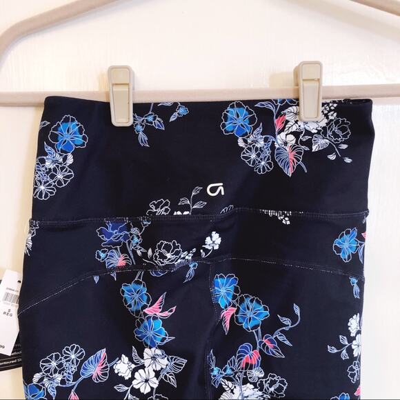 GAP Fit High-Rise Blue Floral Compression Leggings - Picture 5 of 11
